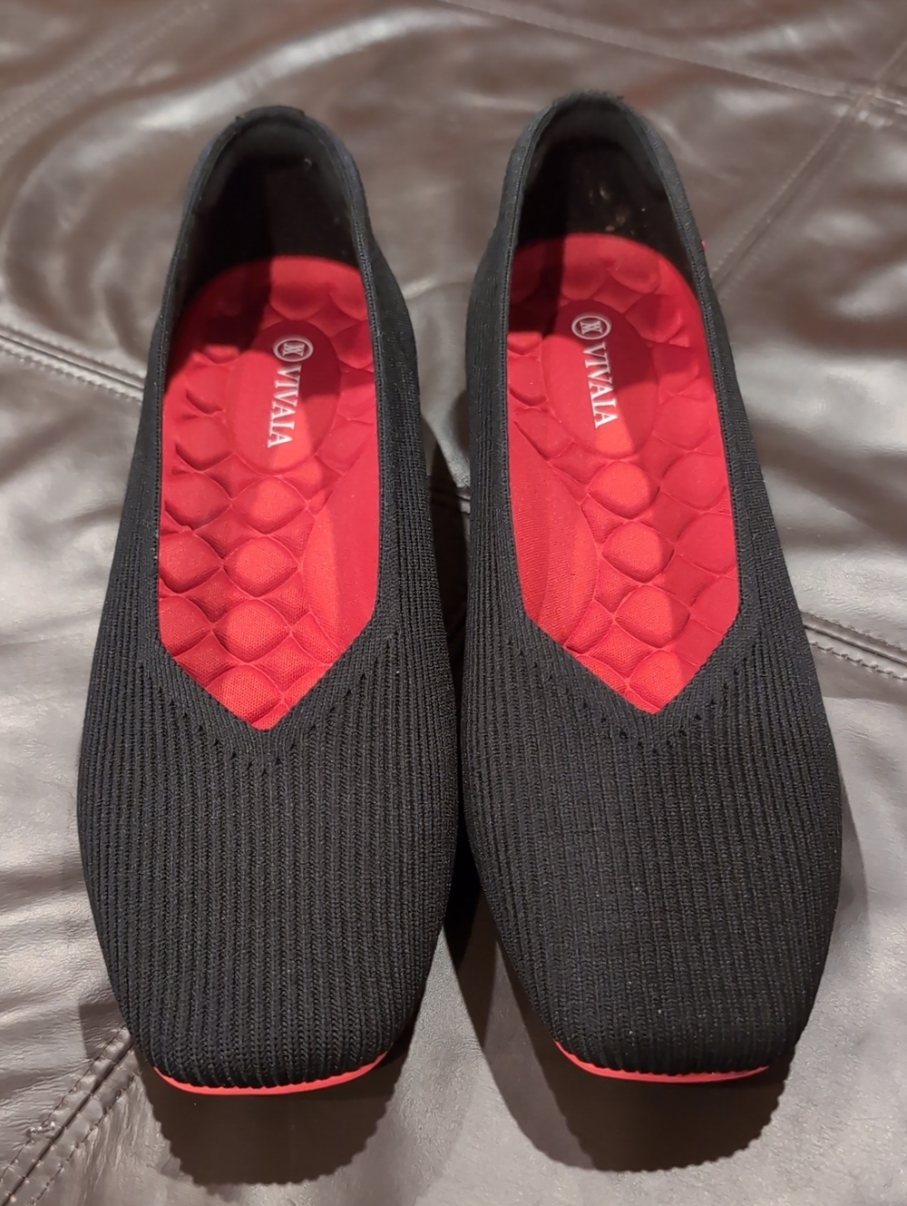 Vivaia Women's Black Knit Ballet Flats with Red Insole